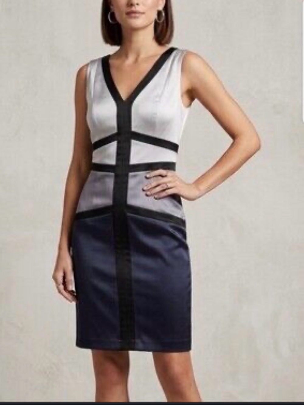 Signature by Sangria Silver, Navy and Black V‑Neck Colorblock Sheath Dress